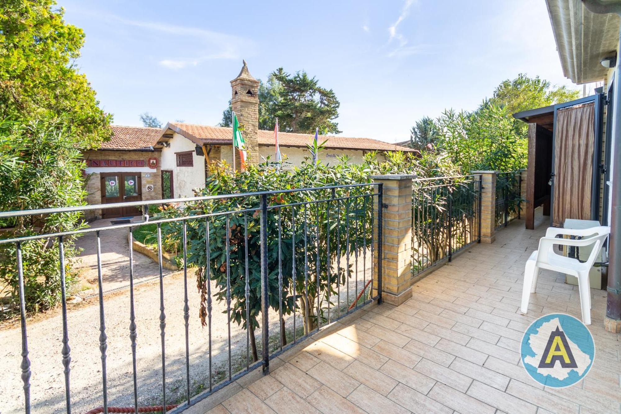 Isola Felice Hotel Silvi Paese Bagian luar foto